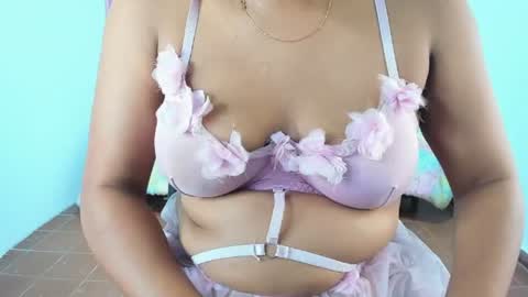 lillyy16 online show from 20, 7, 2026