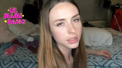 Snapshot of lilmamidaisy chatting on 10, 9, 2025 Daisy Bby online show from 10, 9, 2025