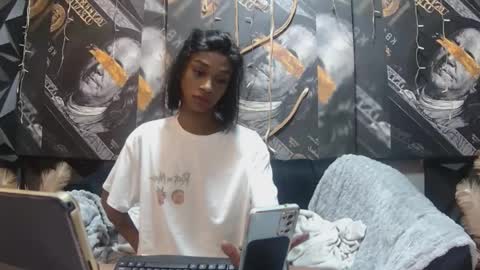 lilmissbaddiexxx online show from 5, 8, 2026