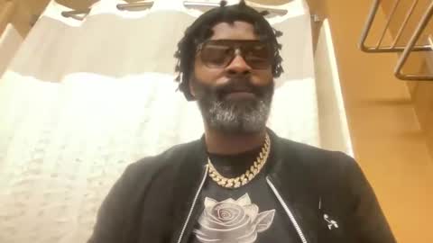 Snapshot of lilnasty100 chatting on 16, 11, 2025 lilnasty100 online show from 16, 11, 2025