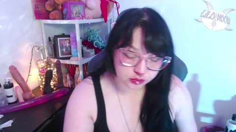 Snapshot of lilomoon69 chatting on 2, 12, 2024 Lilo  online show from 2, 12, 2024