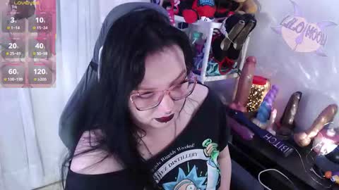 Snapshot of lilomoon69 chatting on 15, 9, 2025 Lilo  online show from 15, 9, 2025