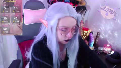 Snapshot of lilomoon69 chatting on 13, 10, 2025 Lilo  online show from 13, 10, 2025