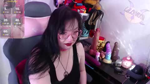 Snapshot of lilomoon69 chatting on 18, 10, 2025 Lilo  online show from 18, 10, 2025