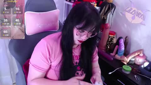 Snapshot of lilomoon69 chatting on 20, 10, 2025 Lilo  online show from 20, 10, 2025