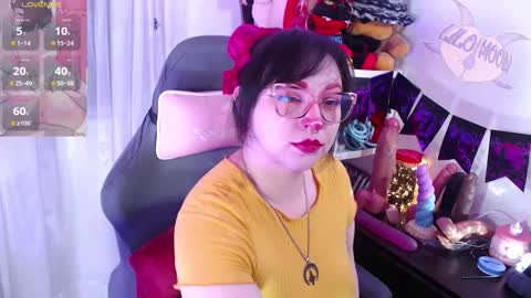 Snapshot of lilomoon69 chatting on 29, 10, 2025 Lilo  online show from 29, 10, 2025