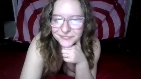 LilPies  online show from 17, 2, 2025