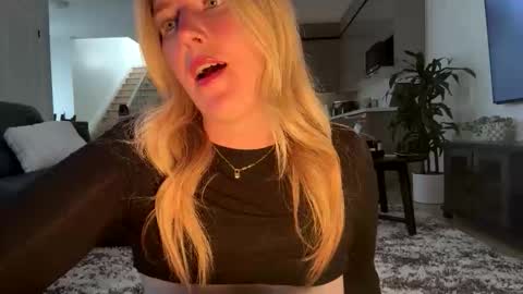 Ava online show from 27, 4, 2026