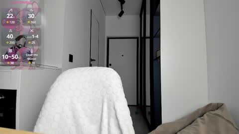 Snapshot of lily__love chatting on 7, 3, 2025 LILY online show from 7, 3, 2025