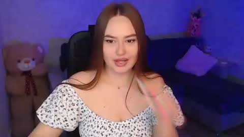 lily_baker_ online show from 12, 5, 2026