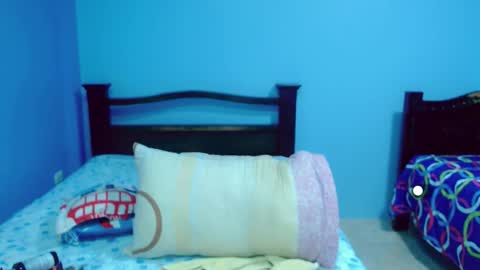 LILYB online show from 15, 9, 2025