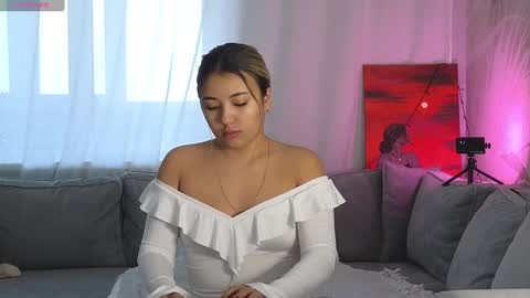 Lily online show from 13, 1, 2025