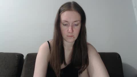 lily_love_x online show from 2, 5, 2026