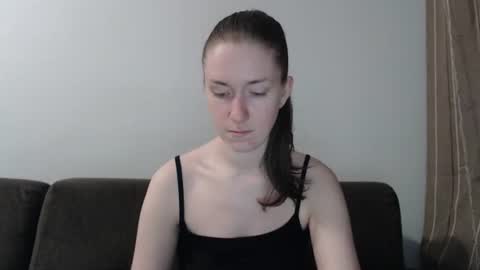 lily_love_x online show from 26, 6, 2026