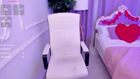 Lily online show from 16, 2, 2025