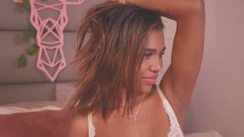 Lily Miiller online show from 27, 11, 2025