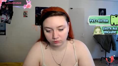 Snapshot of lily_shamy chatting on 9, 2, 2025 Alice online show from 9, 2, 2025