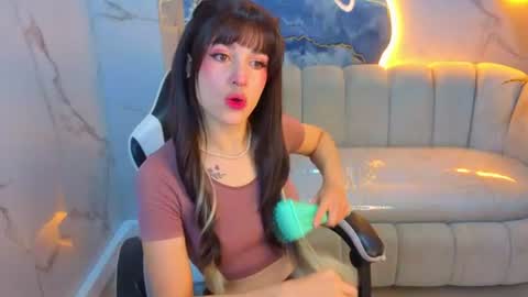 Snapshot of lily_tx chatting on 28, 6, 2026 Follow me.. Live 730 to 1400 online show from 28, 6, 2026
