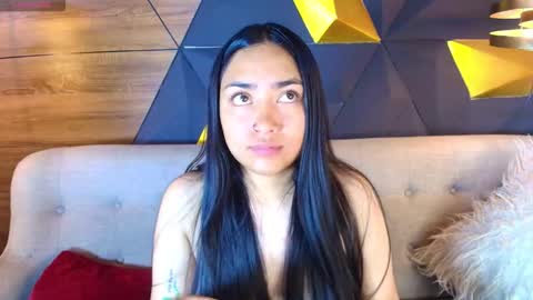 lily_waist online show from 14, 3, 2026