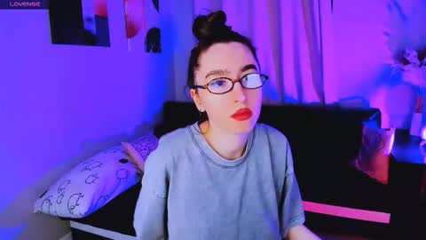 LILY online show from 12, 11, 2025