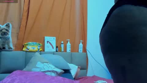 Snapshot of lilybaudyn_ chatting on 10, 5, 2026 Lily online show from 10, 5, 2026