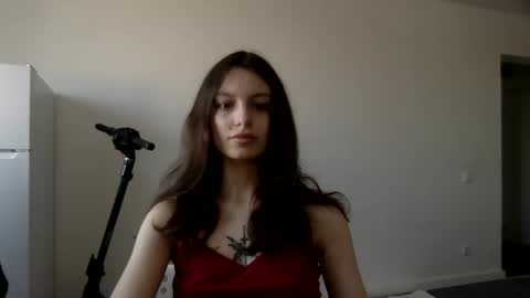 lilycandy_ online show from 4, 3, 2025