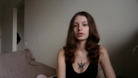lilycandy_ online show from 22, 10, 2025