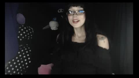 Snapshot of lilyimp chatting on 14, 9, 2025 LUka online show from 14, 9, 2025