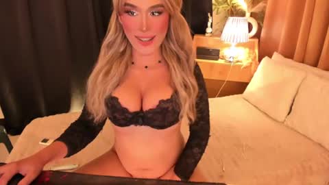 Snapshot of lilymonstercock chatting on 30, 6, 2026 IM YOUR TRUE GODESS Lilymonstercock online show from 30, 6, 2026