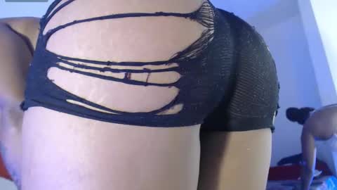 Snapshot of lilyspringfu chatting on 29, 9, 2025 lilyspringfu online show from 29, 9, 2025