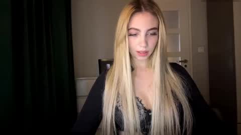 Lily online show from 6, 5, 2026