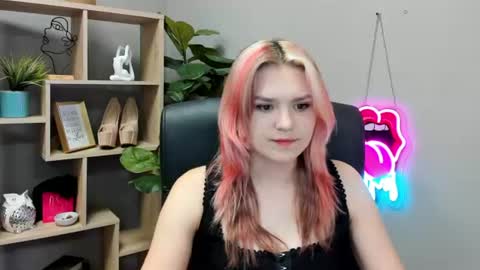Lily online show from 26, 6, 2026