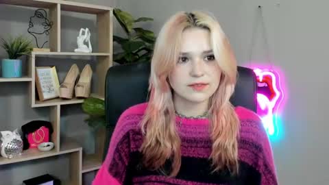 Lily online show from 5, 7, 2026
