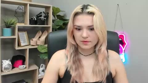 Lily online show from 20, 7, 2026