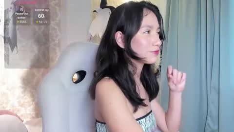 lilythea_ online show from 27, 10, 2025