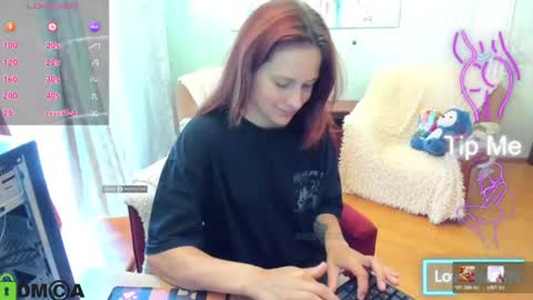 Snapshot of lilyviolet7 chatting on 29, 6, 2026 Hi Im Lily online show from 29, 6, 2026