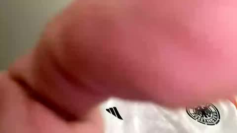 Snapshot of limbo2109 chatting on 21, 12, 2025 LIMBO online show from 21, 12, 2025