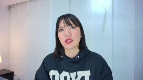  Lina Bedoya  online show from 30, 9, 2025