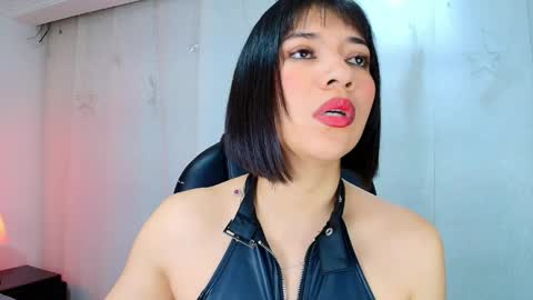  Lina Bedoya  online show from 30, 3, 2026