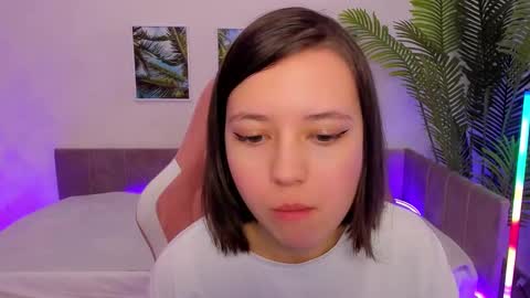 Lina online show from 2, 3, 2025