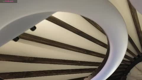 lina_flore online show from 5, 8, 2026
