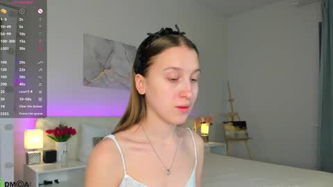 lina_massey online show from 1, 5, 2026
