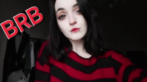 Lina 3  1715622743 online show from 3, 1, 2025