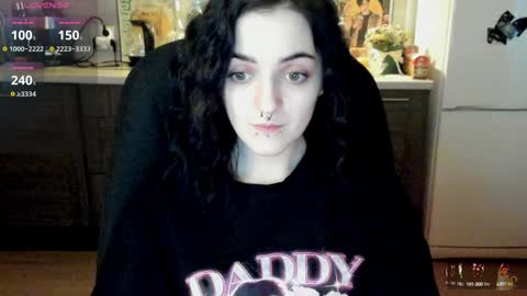 Lina 3  1715622743 online show from 7, 1, 2025