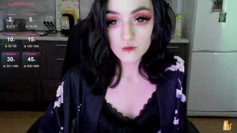 Lina 3  1715622743 online show from 19, 9, 2025