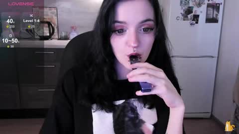 Lina 3  1715622743 online show from 19, 3, 2026