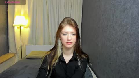 Snapshot of lina_vi chatting on 19, 12, 2024 Lina online show from 19, 12, 2024