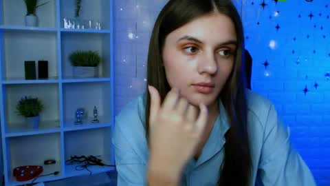 linaa_dolly online show from 4, 6, 2026
