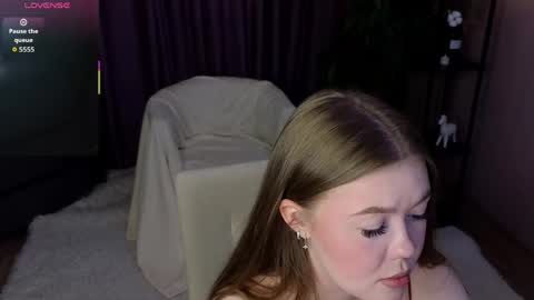 Lina online show from 6, 5, 2026