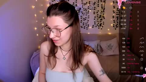 Lina online show from 23, 10, 2025